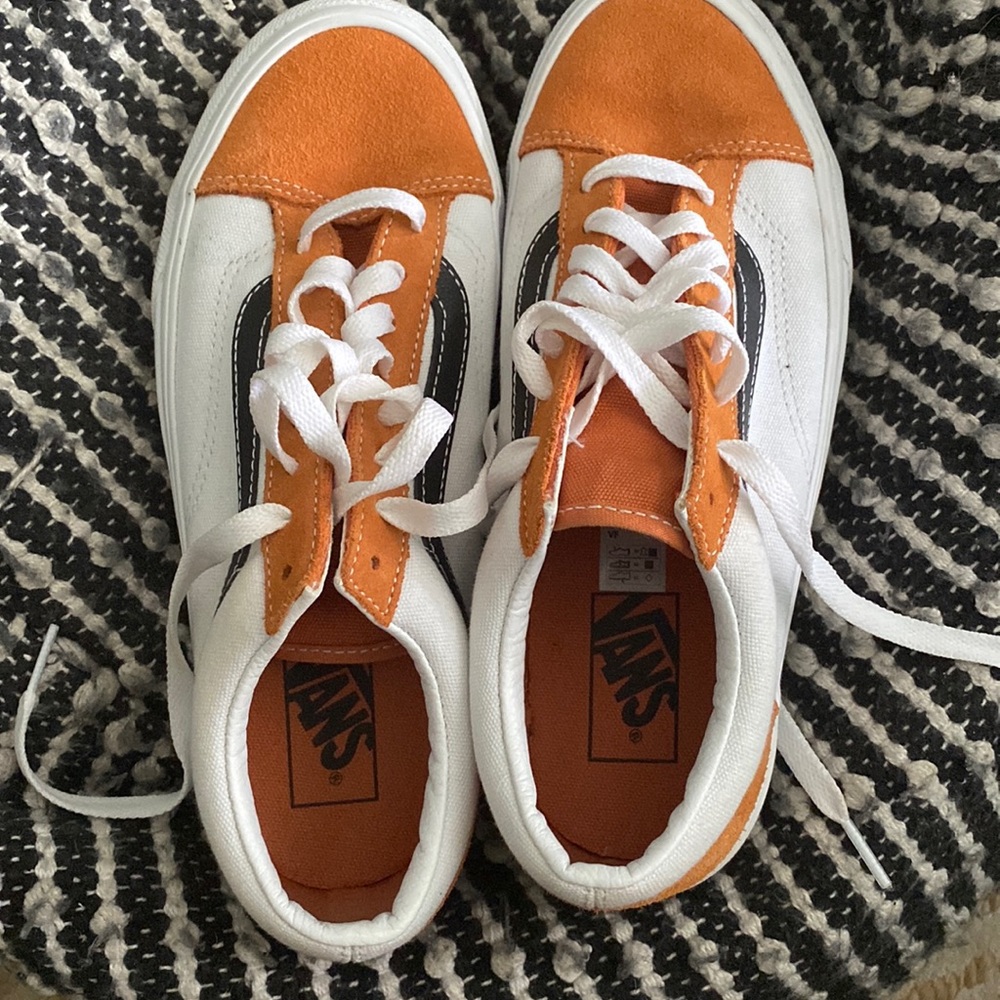 Vans sneakers slightly used